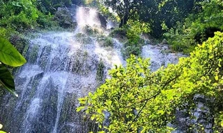 Huyền thoại về dòng nước thiêng Núi Cấm