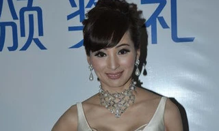 Hoa hậu châu Á kể nỗi chua xót lấy chồng đại gia