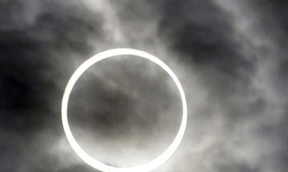 Ngắm 'nhật thực hình khuyên' trên khắp thế giới