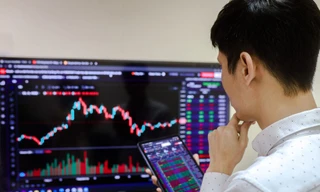 Cổ phiếu lớn gây áp lực, tiền vào chứng khoán 'mất hút'