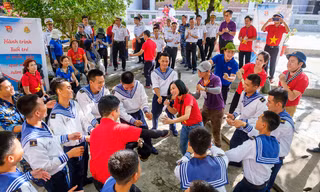 Hành trình đầy cảm xúc của người trẻ ở Trường Sa