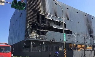 Hiện trường xảy ra vụ hoả hoạn. (Ảnh: CNA)