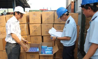 Tổng cục Hải quan chỉ đạo 'nóng' sau vụ cán bộ bị tố gây nhũng nhiễu