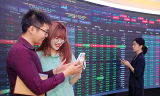 VN-Index lập đỉnh mới, tăng hơn 180 điểm sau 1 tháng