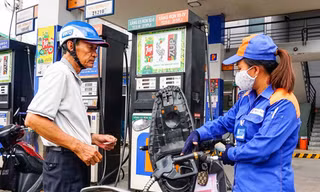 Giá xăng dầu tăng từ chiều nay