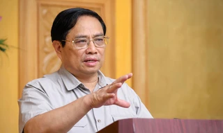 Họp khẩn ứng phó bão Noru, Thủ tướng yêu cầu cương quyết di dời người dân ra khỏi nơi nguy hiểm