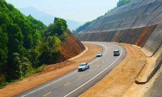 Đề xuất hơn 55.000 tỷ đồng 'lên đời' 5 tuyến cao tốc