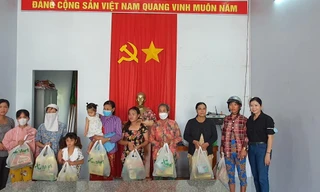 Vinanutrifood trao quà trị giá hơn 10 tỷ đồng cho người nghèo trong mùa Vu Lan