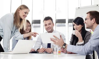 Lao động nước ngoài vào Việt Nam tăng nhanh, hưởng lương cao