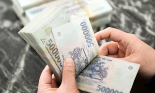 Thất nghiệp tăng cao nhất 10 năm qua, bác đề xuất tăng lương tối thiểu vùng năm 2021