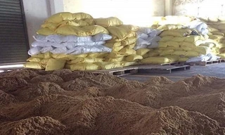 Điều tra đường dây đưa bột xương động vật từ châu Âu vào Việt Nam