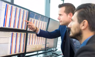 Khối ngoại bất ngờ chi đậm gom cổ phiếu phiên cuối nghỉ Tết