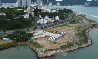 Chấm dứt hợp đồng khai thác 11 bãi giữ xe tư nhân ở Nha Trang