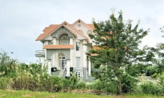 Tình tiết mới vụ biệt thự của đại gia Sông Đốc nghi bị nã đạn vào cửa