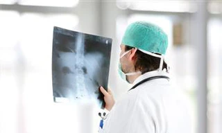 Một người đàn ông ở Nhật đã giả danh bác sỹ và chẩn đoán bệnh cho hơn 2.300 bệnh nhân