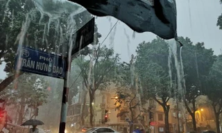 Miền Bắc đón mưa dông vào giữa tuần