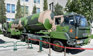 Tên lửa Đông Phong 31 của Trung Quốc có tầm bắn hơn 8.000km (phiên bản cải tiến Đông Phong 31A có tầm bắn hơn 11.000km). Ảnh: Getty Images