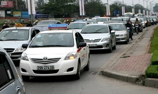 Hà Nội thêm phố cấm taxi