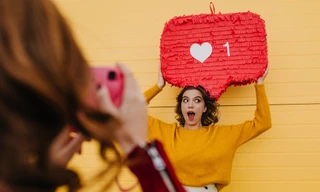 Media Girl: Thế giới bé nhỏ của một cô nàng truyền thông