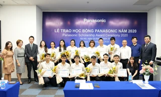 15 bạn sinh viên xuất sắc trên toàn quốc nhận học bổng trị giá 30 triệu đồng/ suất