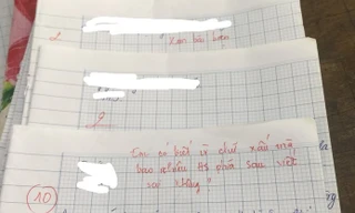 Cho bạn chép bài nhưng mỗi mình được điểm tối đa, nam sinh bị cô giáo phê bình cực “gắt“