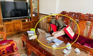 Anh trai nhận làm việc nhà để em gái học online, sự thật đằng sau khiến dân mạng cười ngất