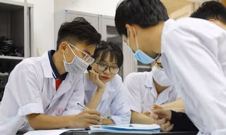 Điểm chuẩn dự kiến năm 2020 của Đại học Y Hà Nội: 28 điểm/ 3 môn vẫn có thể trượt!