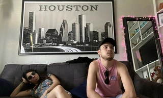 Chuyện dở khóc dở cười mùa cách ly: Phải ở chung nhà với... người yêu cũ