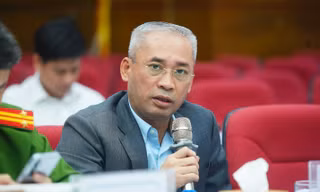 Tọa đàm 'Phòng chống buôn lậu thuốc lá: Nhiều thách thức đặt ra'