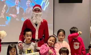 Dịch vụ ông già Noel kiếm tiền triệu, quá tải trước Giáng sinh