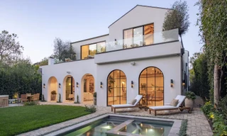 Thiết kế cửa vòm tăng tính thẩm mỹ cho không gian sống