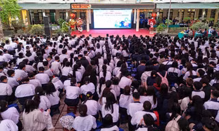 Hơn 2.000 học sinh Thủ đô tham gia chương trình đối thoại, tư vấn tuyển sinh, hướng nghiệp