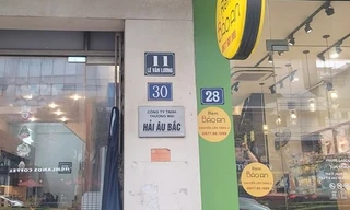 Nhà loạn số 'đánh đố' người tìm ở Hà Nội
