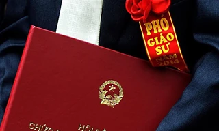 582 người đạt tiêu chuẩn xét giáo sư, phó giáo sư 2024