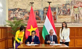 Nhiều cơ hội nhận học bổng đại học và sau đại học tại Hungary