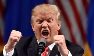 Các ông lớn họp khẩn vì Tổng thống Trump
