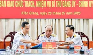 Bản tin 8H: Quyết định của Bộ trưởng Bộ Quốc phòng về công tác cán bộ