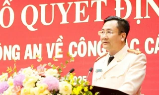 Bản tin 8H: Công bố quyết định của Bộ trưởng Bộ Công an về công tác cán bộ