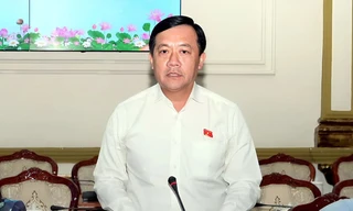 Bản tin 8H: Gần 9.500 công chức, viên chức TPHCM nghỉ việc