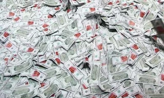 Triệu phú Ý bị điều tra vì gian lận thuế