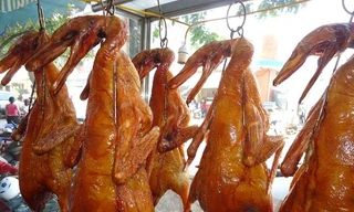 Vịt chết thối thành… ‘vịt quay Bắc Kinh’ thơm giòn