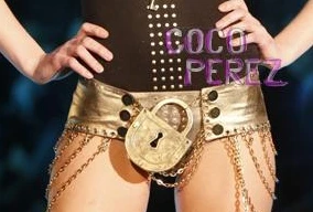 Cụ bà kêu cứu vì mặc quần lót 'giữ trinh tiết'... mất chìa