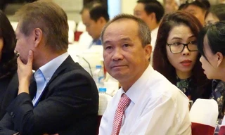 Ông Dương Công Minh muốn mua thêm cổ phiếu Sacombank