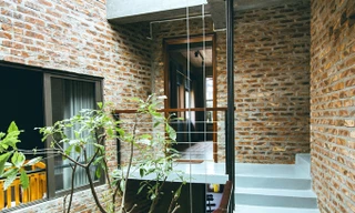 Nhà không sơn trát khiến hàng xóm tò mò ở Vĩnh Phúc