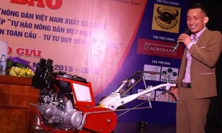 Anh Huy giới thiệu chiếc máy nông nghiệp đa năng do mình sáng chế trong chương trình Tự hào nông dân Việt Nam 2016 