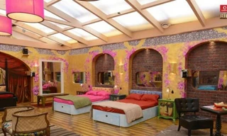 Người giấu mặt “nhập gia tùy tục”