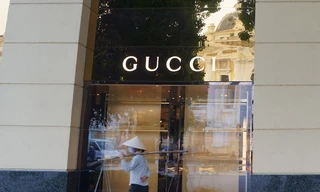 Cửa hiệu tại Hà Nội vẫn hoạt động bình thường