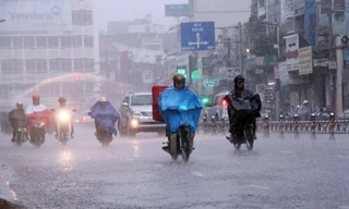 Cảnh báo mưa dông, lốc và mưa đá ở Bắc Bộ