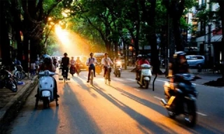 Miền Bắc chuyển nắng, oi bức về trưa và chiều