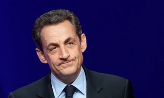 'Vết trượt dài' của cựu Tổng thống Pháp Nicolas Sarkozy